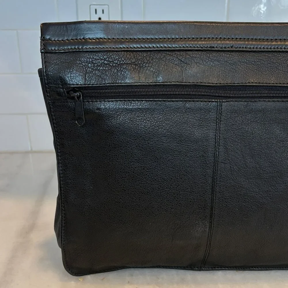 Kenneth Cole REACTION Leather Messenger Laptop Bag Briefcase Shoulder Crossbody